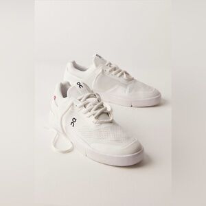 ▪️NWT OnCloud The Roger Spin Sneakers in White/Black